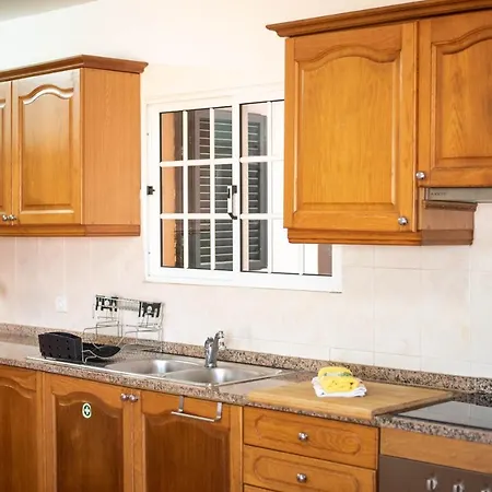 Freitas & Silva - Sea View + Garden + Wifi + Bbq *