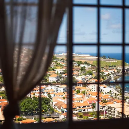 Freitas & Silva - Sea View + Garden + Wifi + Bbq Casa vacanze Santa Cruz (Oeste)